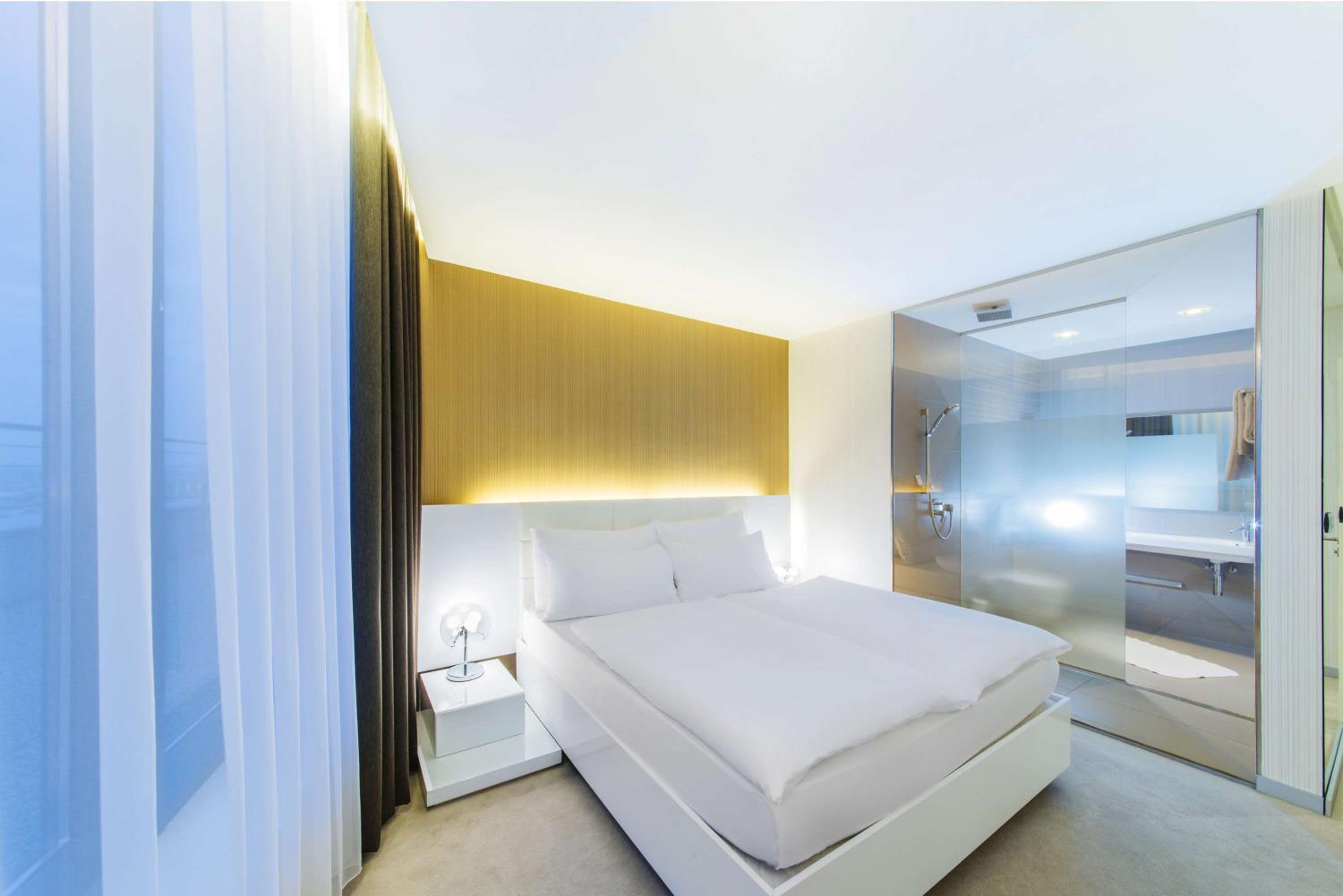 NH Bratislava Gate One — 9