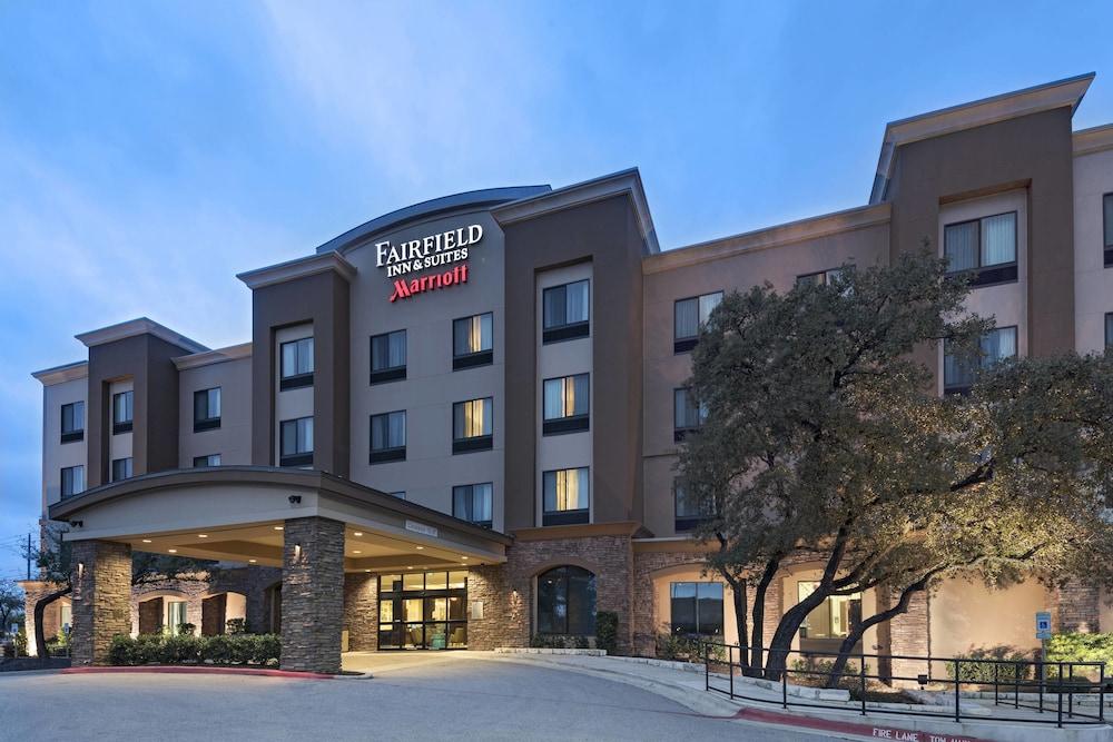 Fairfield Inn and Suites Austin Northwest/Research Blvd — 6