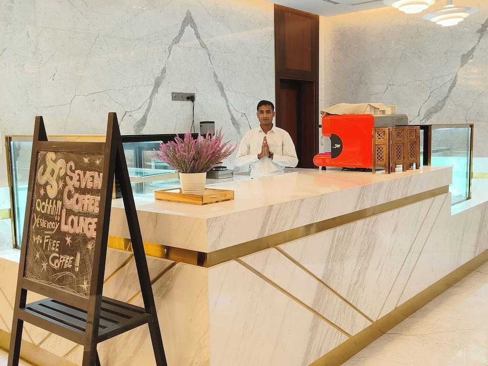 Seven Seas Hotel — 8