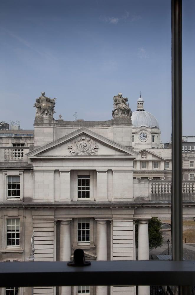 The Merrion Hotel 102762
