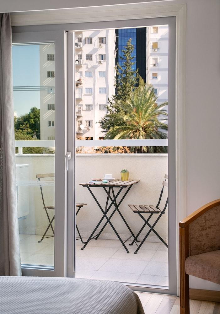 CLEOPATRA HOTEL — 2