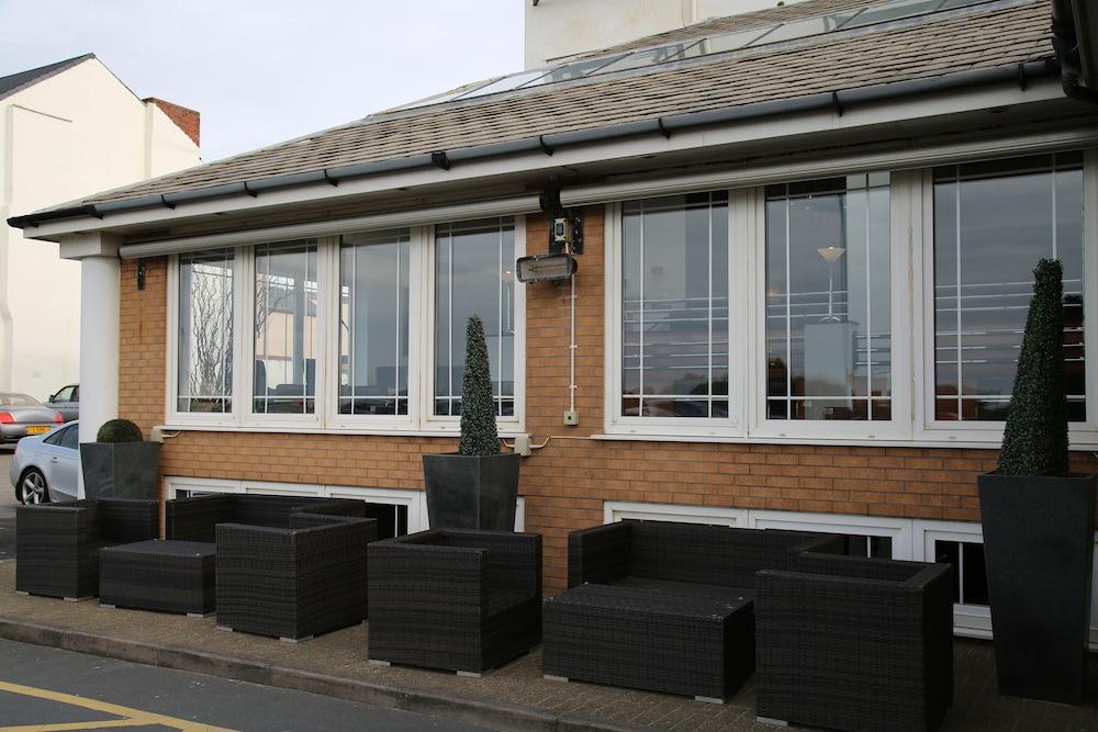 Inn On The Prom — 3