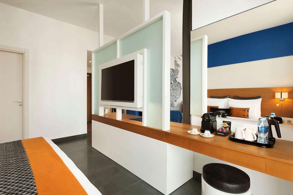 Tryp By Wyndham Dubai — 10