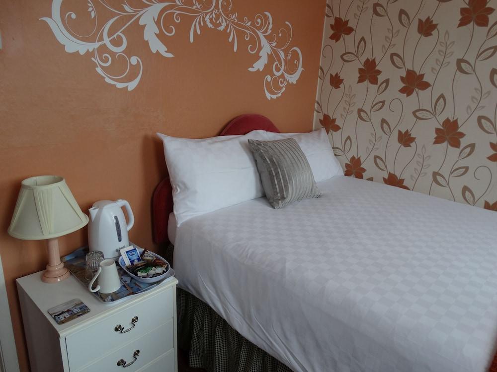 Trinity Hotel - Guest house — 10
