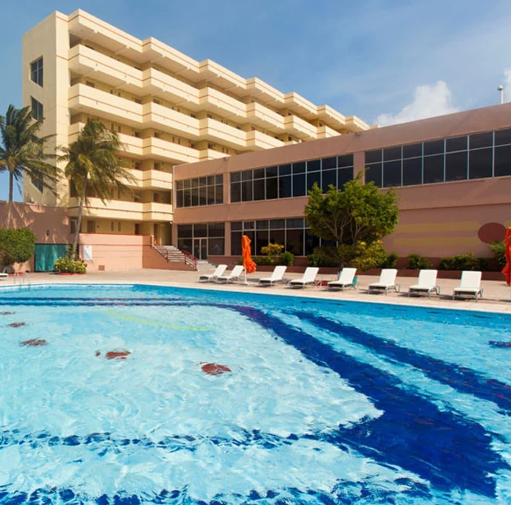 Ramada by Wyndham Princess Belize City — 5