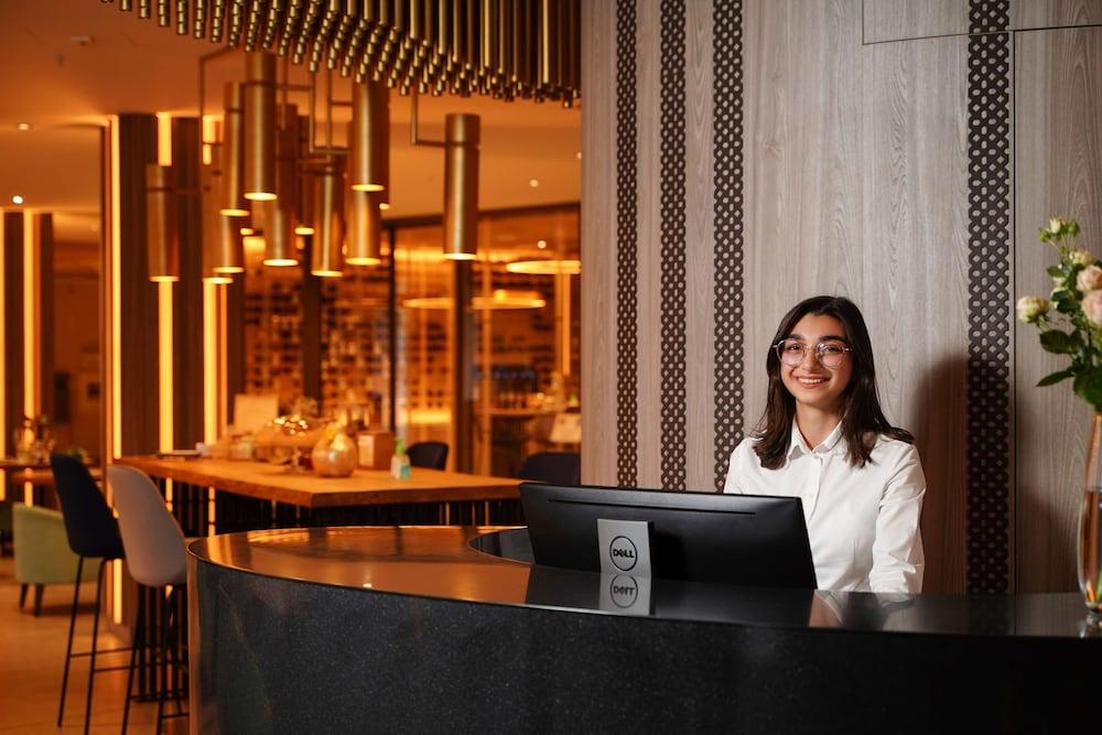 Best Western Plus Congress Hotel — 8