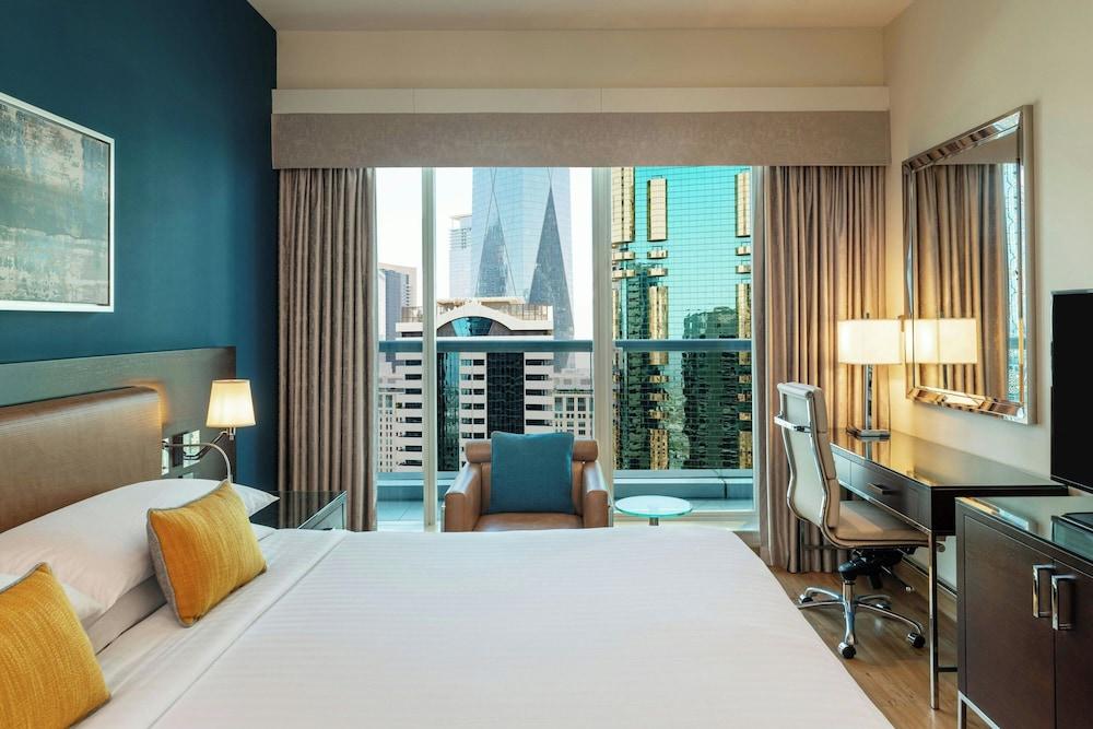 Four Points by Sheraton Sheikh Zayed Road — 10