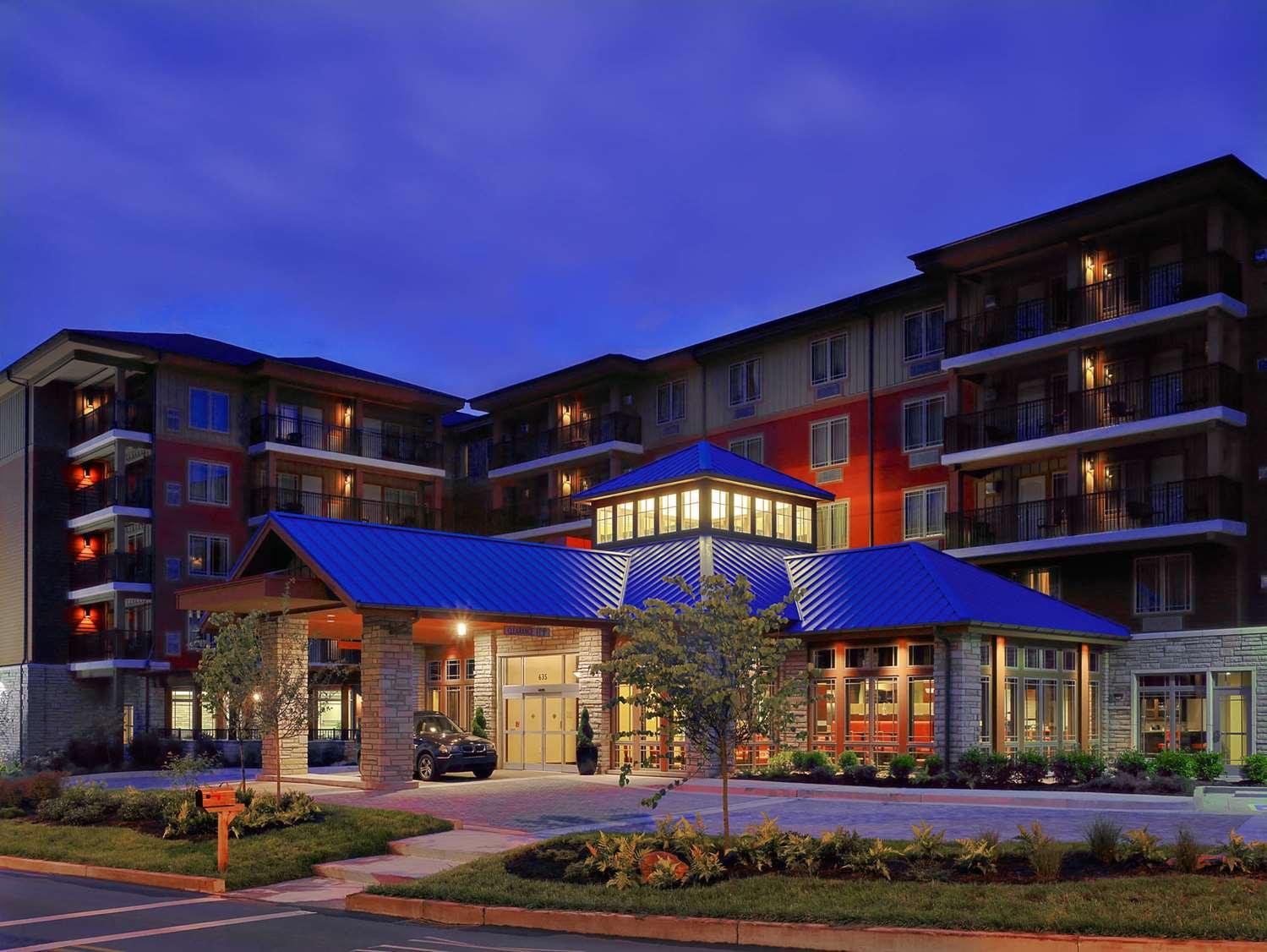 Hilton Garden Inn Gatlinburg — 8