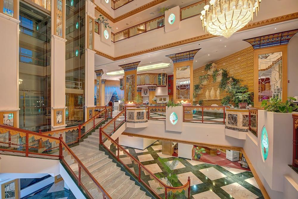 CROWNE PLAZA RESORT SALALAH — 10