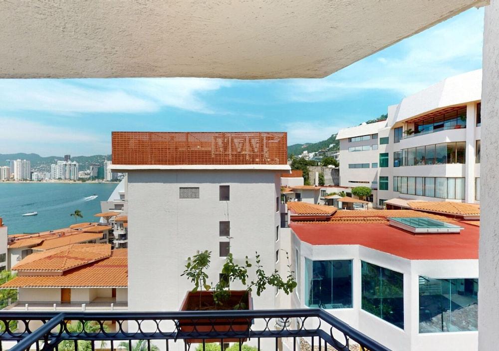Park Royal Beach Acapulco - All Inclusive