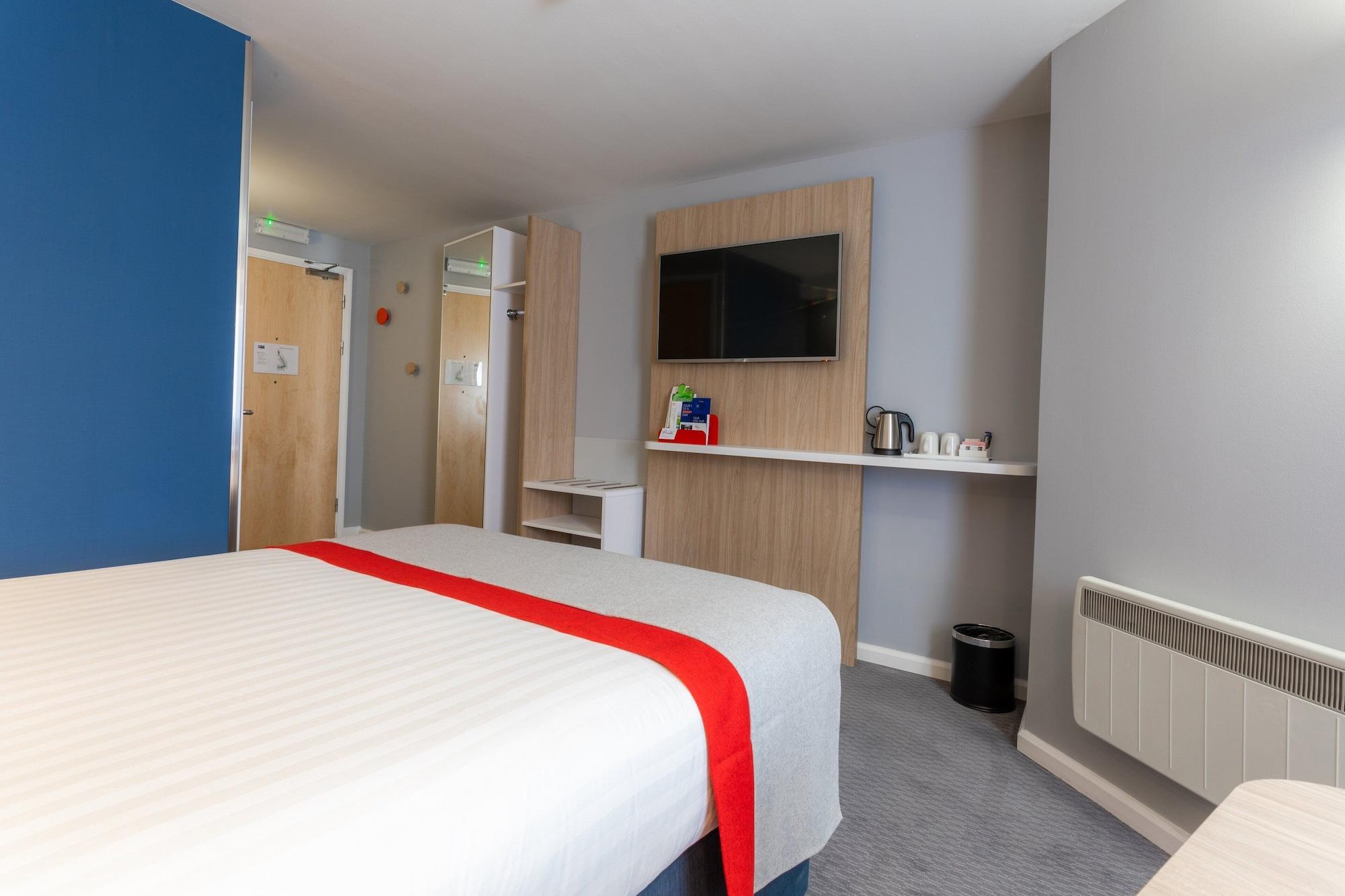 EXPRESS BY HOLIDAY INN GLASGOW THEATRELAND — 9