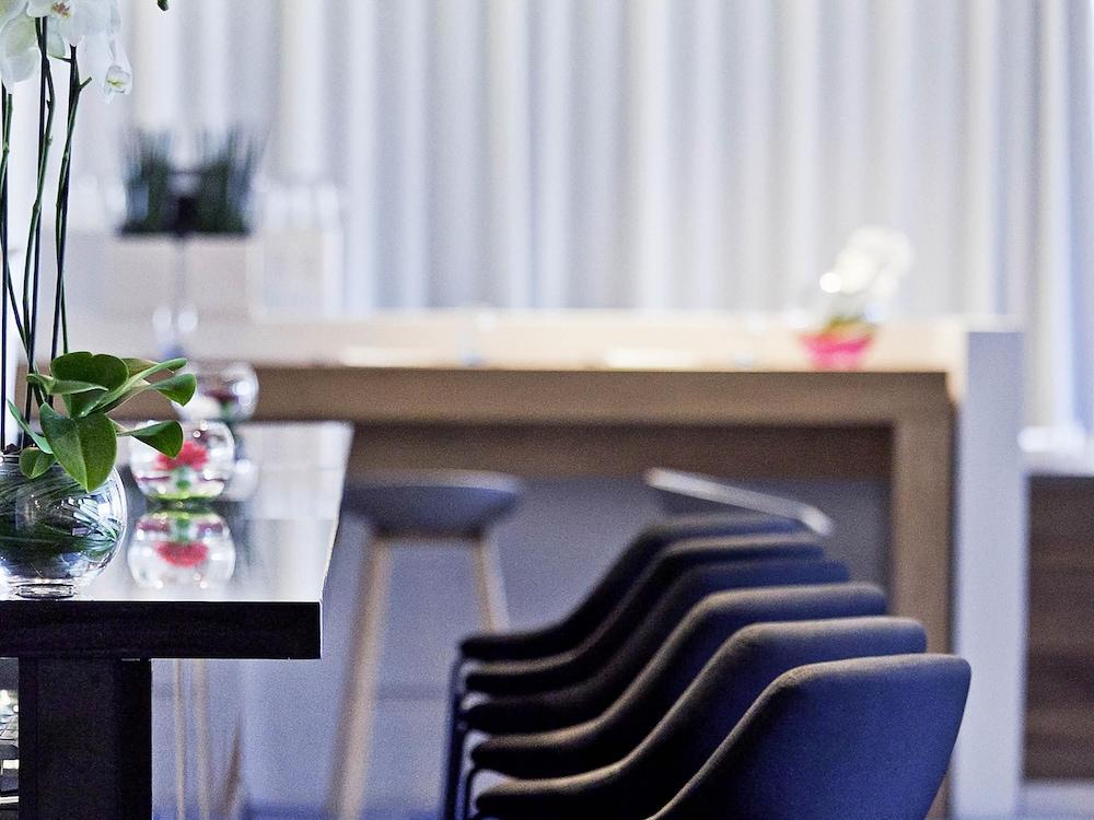 NOVOTEL KATOWICE CENTRUM — 9