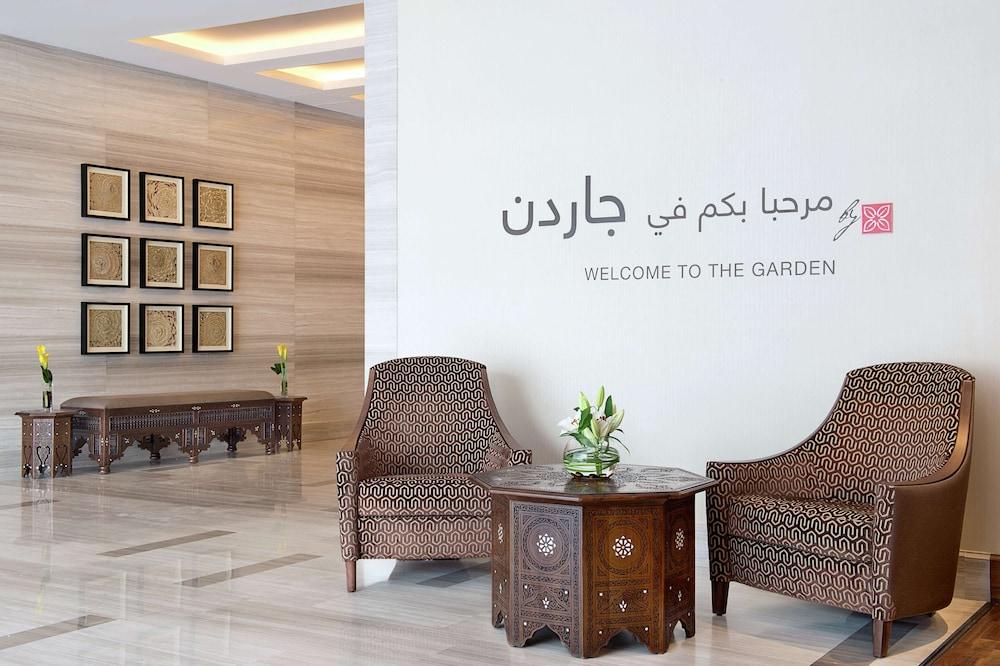 Hilton Garden Inn Dubai Deira — 7