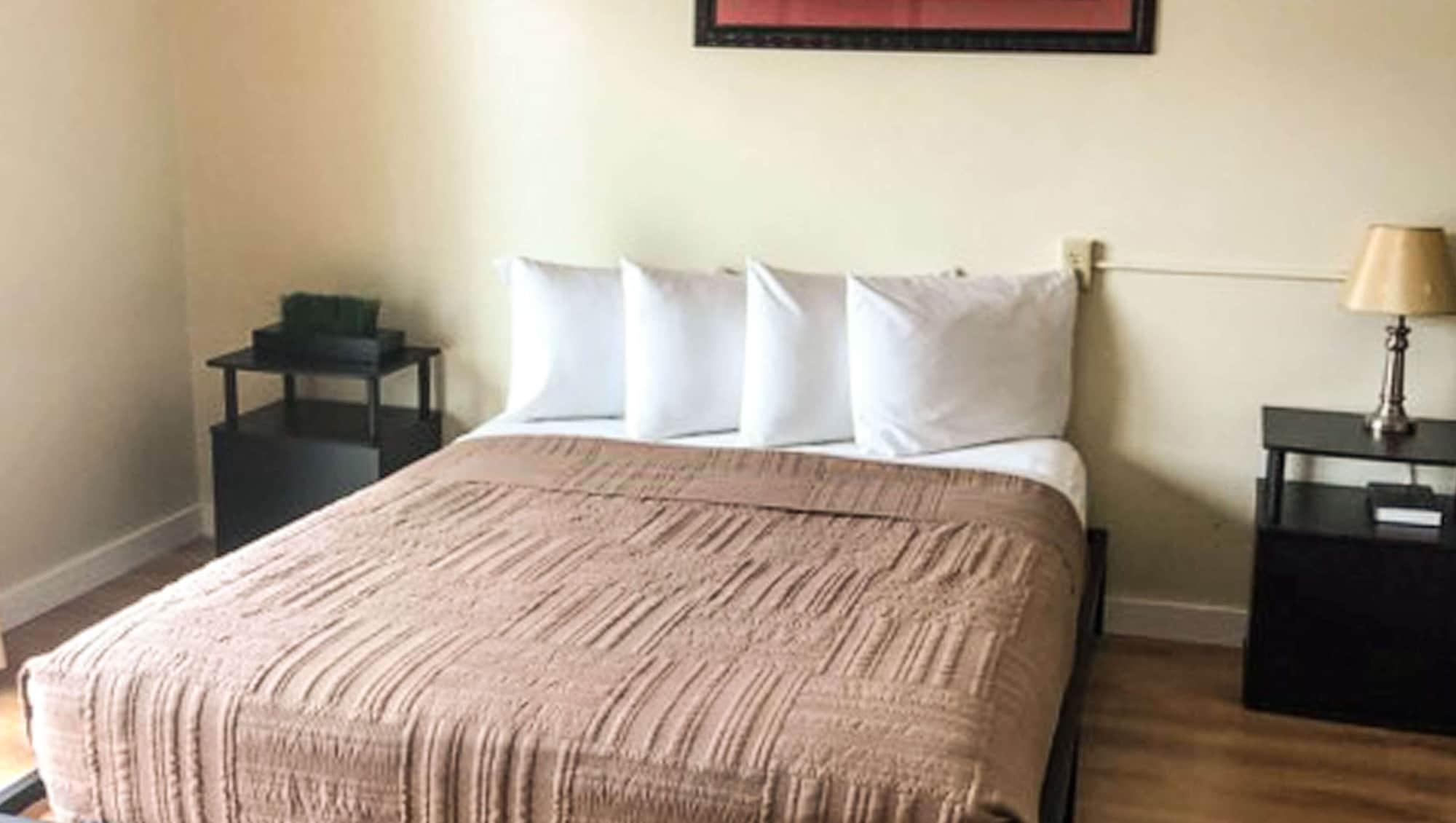 Colonial Inn — 1