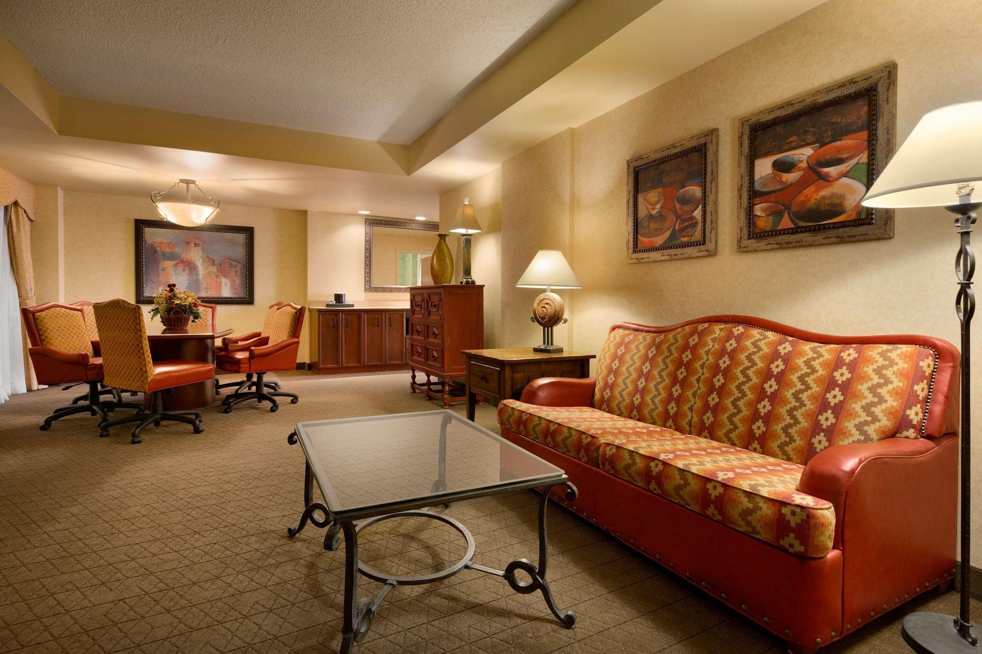 Embassy Suites by Hilton Albuquerque
