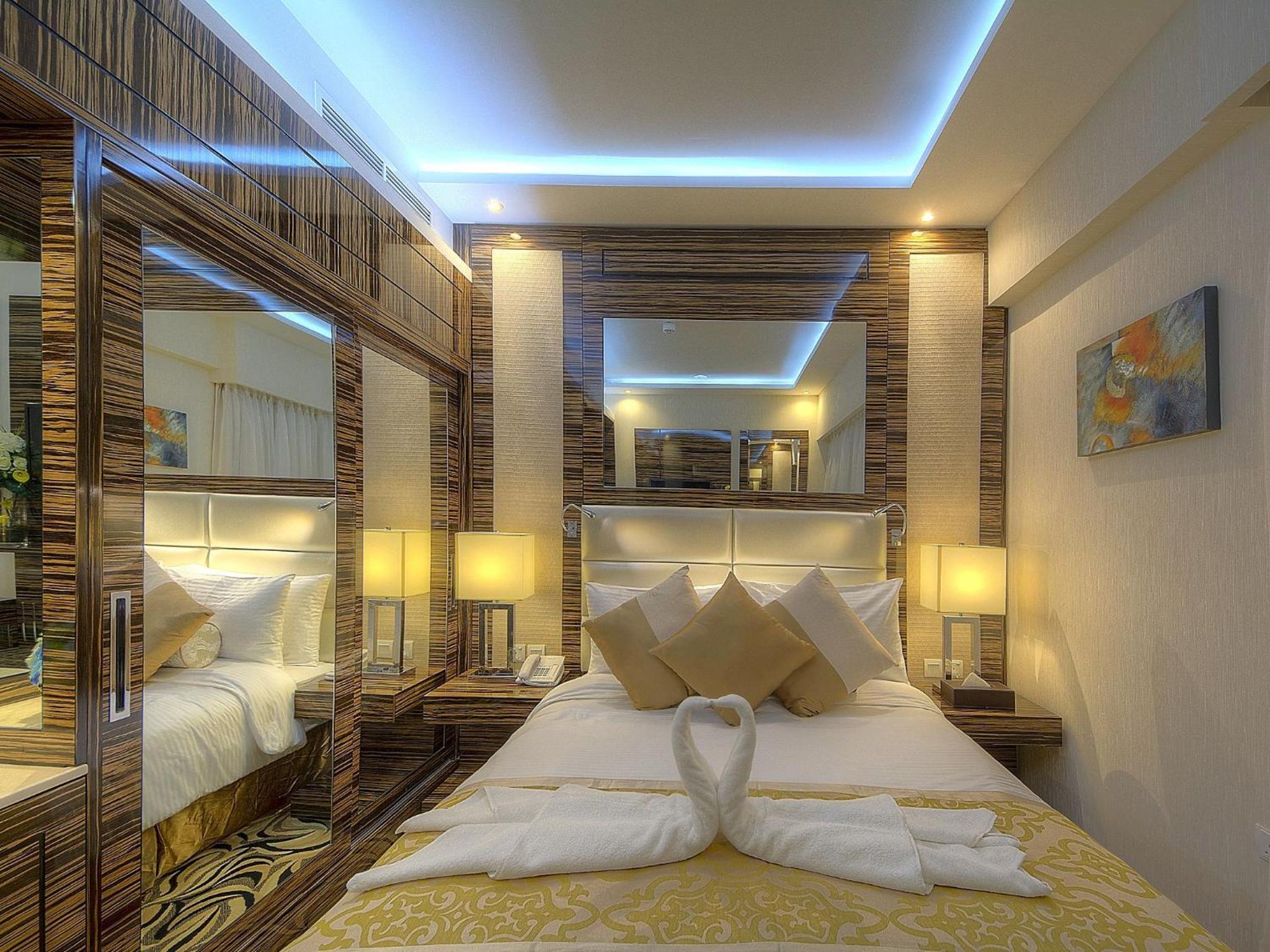 Orchid Vue Hotel — 7
