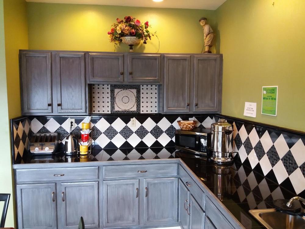 Budgetel Inn and Suites Fort Gordon Augusta — 5