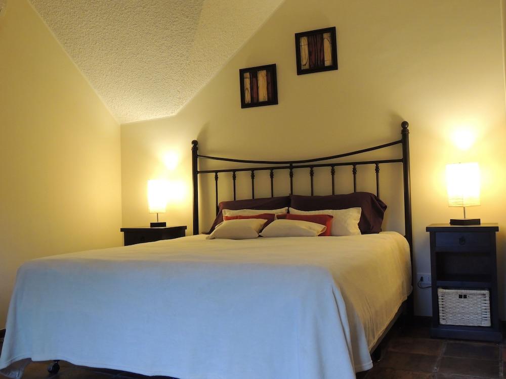 Petit Château Hotel Boutique — 9