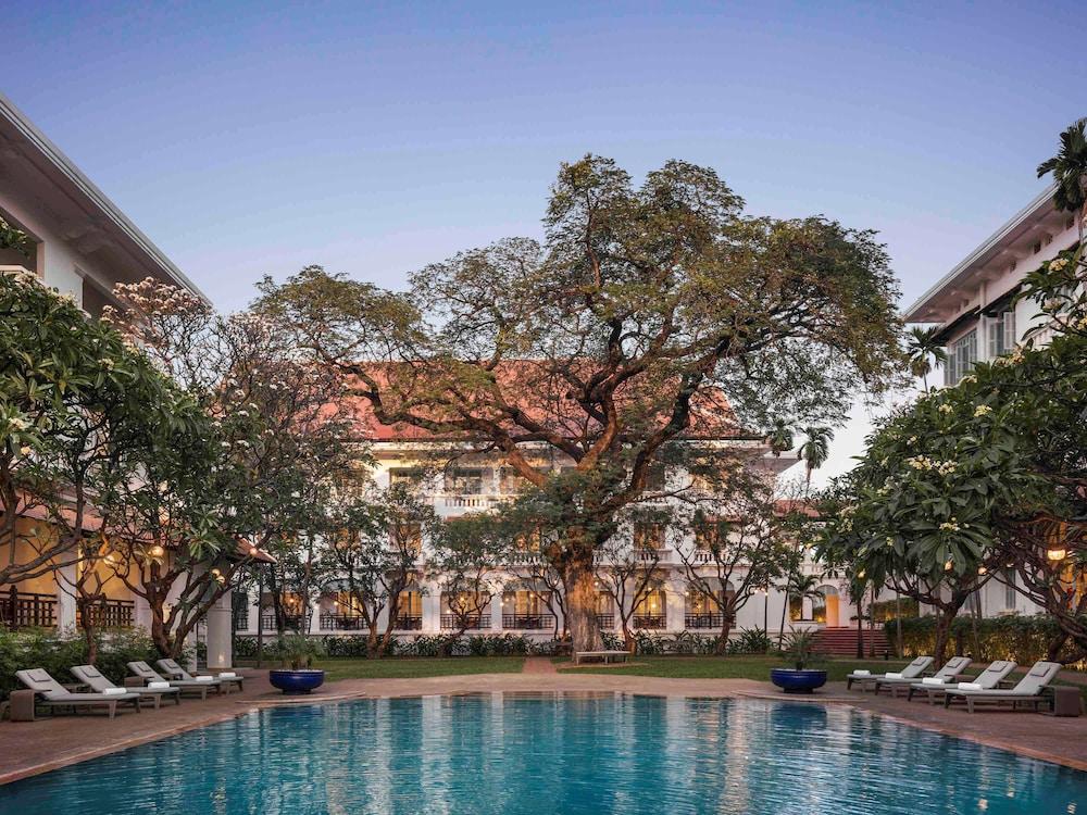Raffles Hotel Le Royal — 6