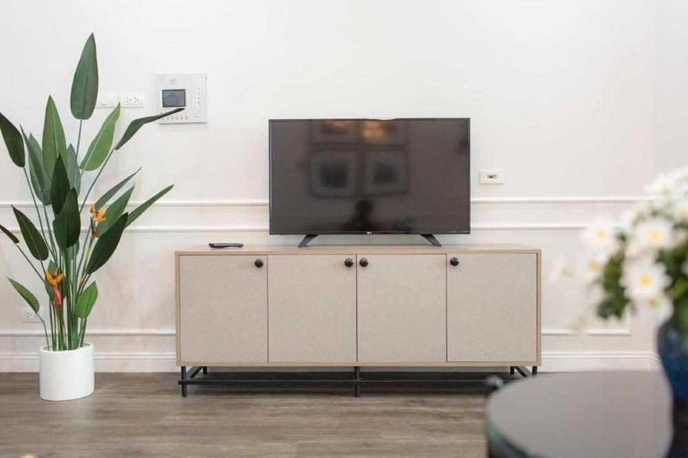 Vinh Trung Plaza Apartments - Hotel — 8