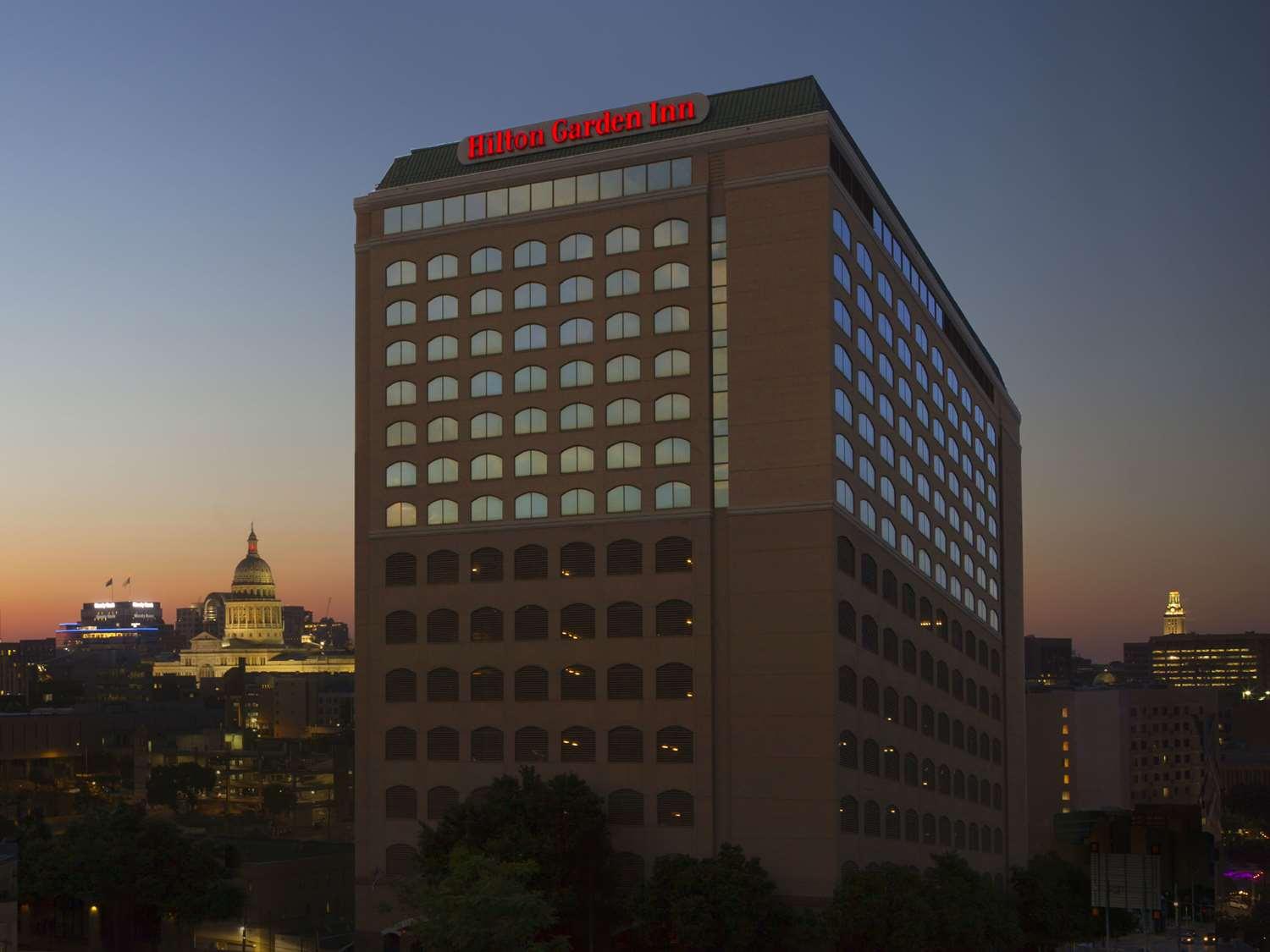 Hilton Garden Inn Austin Downtown — 2