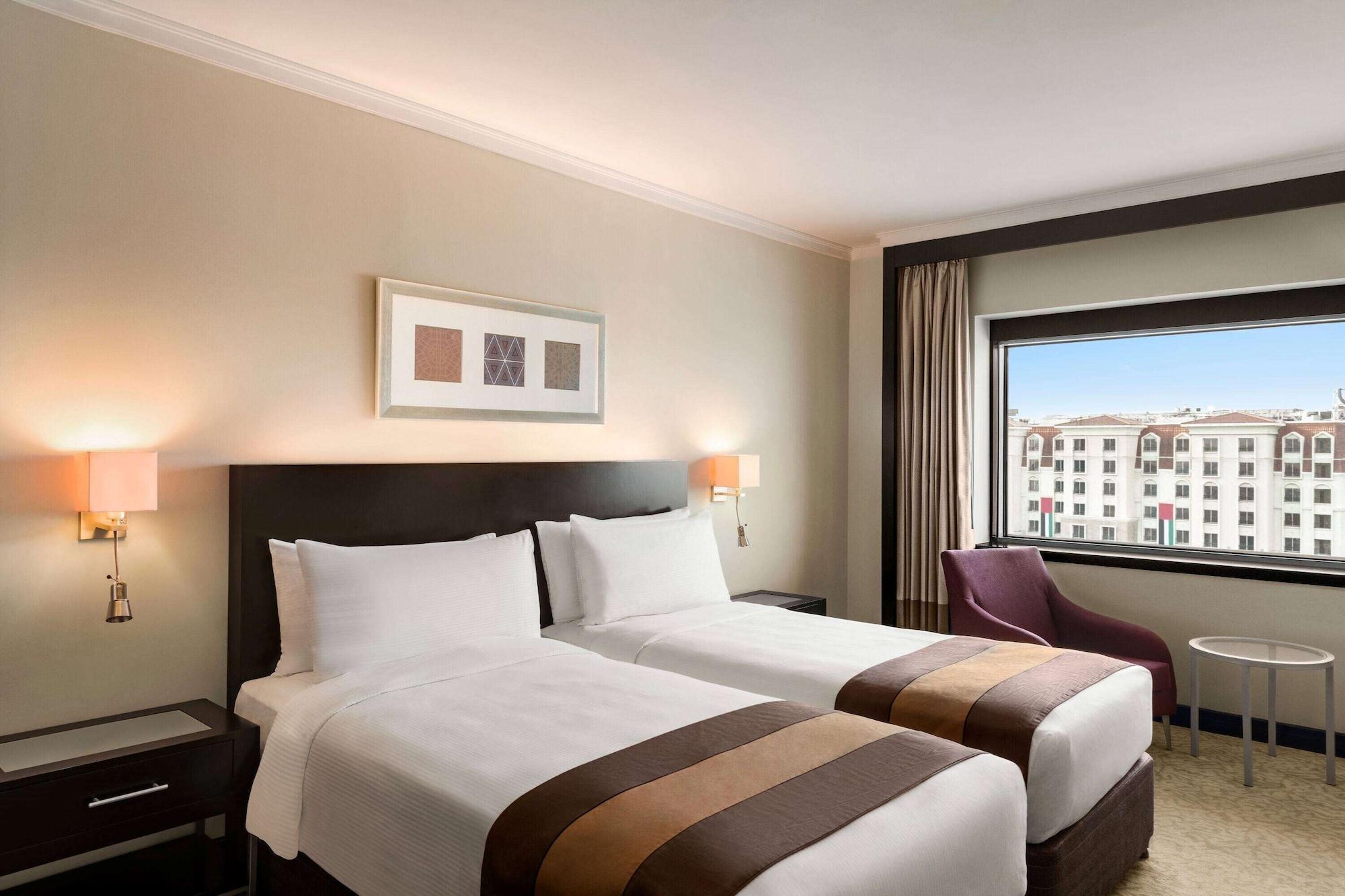 Ramada Plaza by Wyndham Dubai Deira — 10