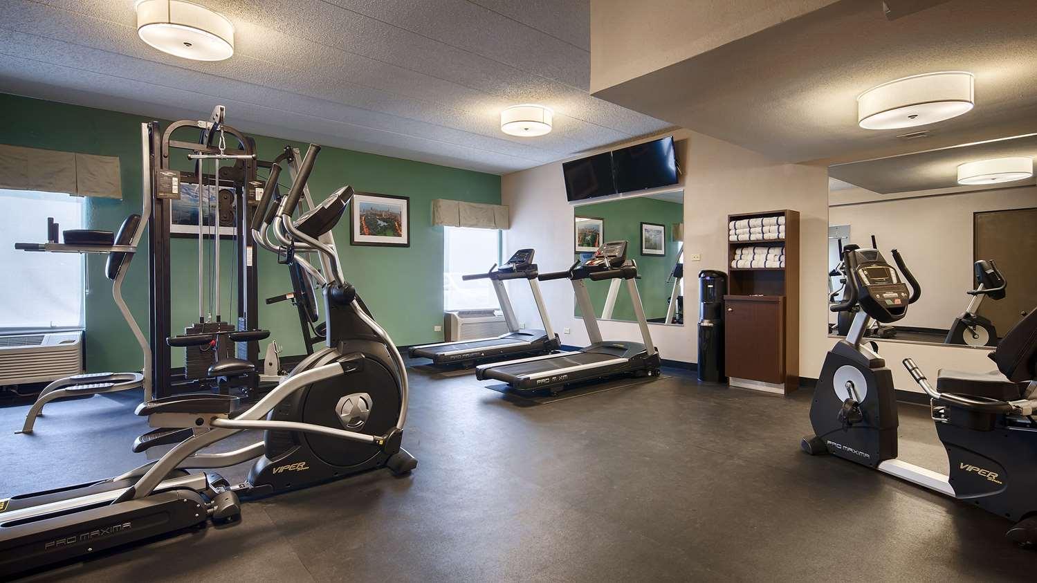 O Hare North Elk Grove Hotel — 7