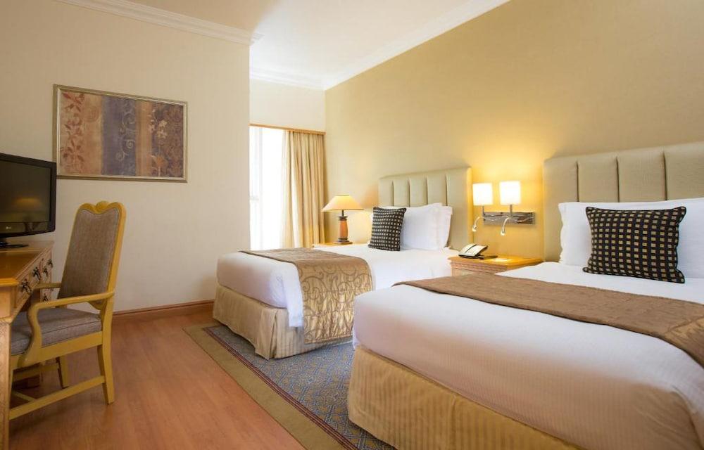 Millennium Plaza Downtown Suites — 9