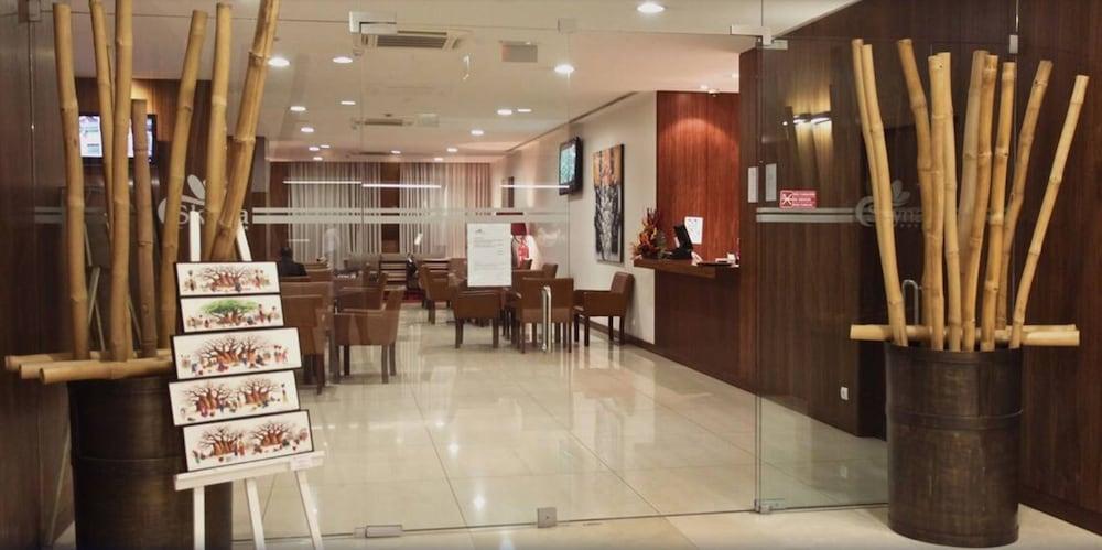 SKYNA HOTEL — 5