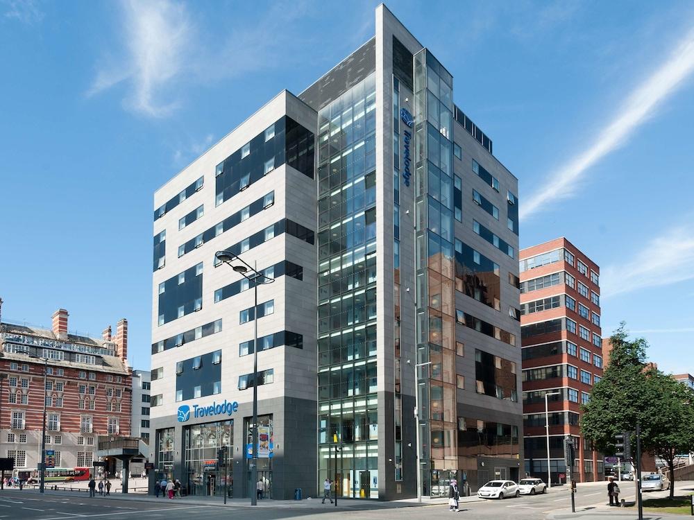 Travelodge Liverpool Central The Strand Hotel — 2