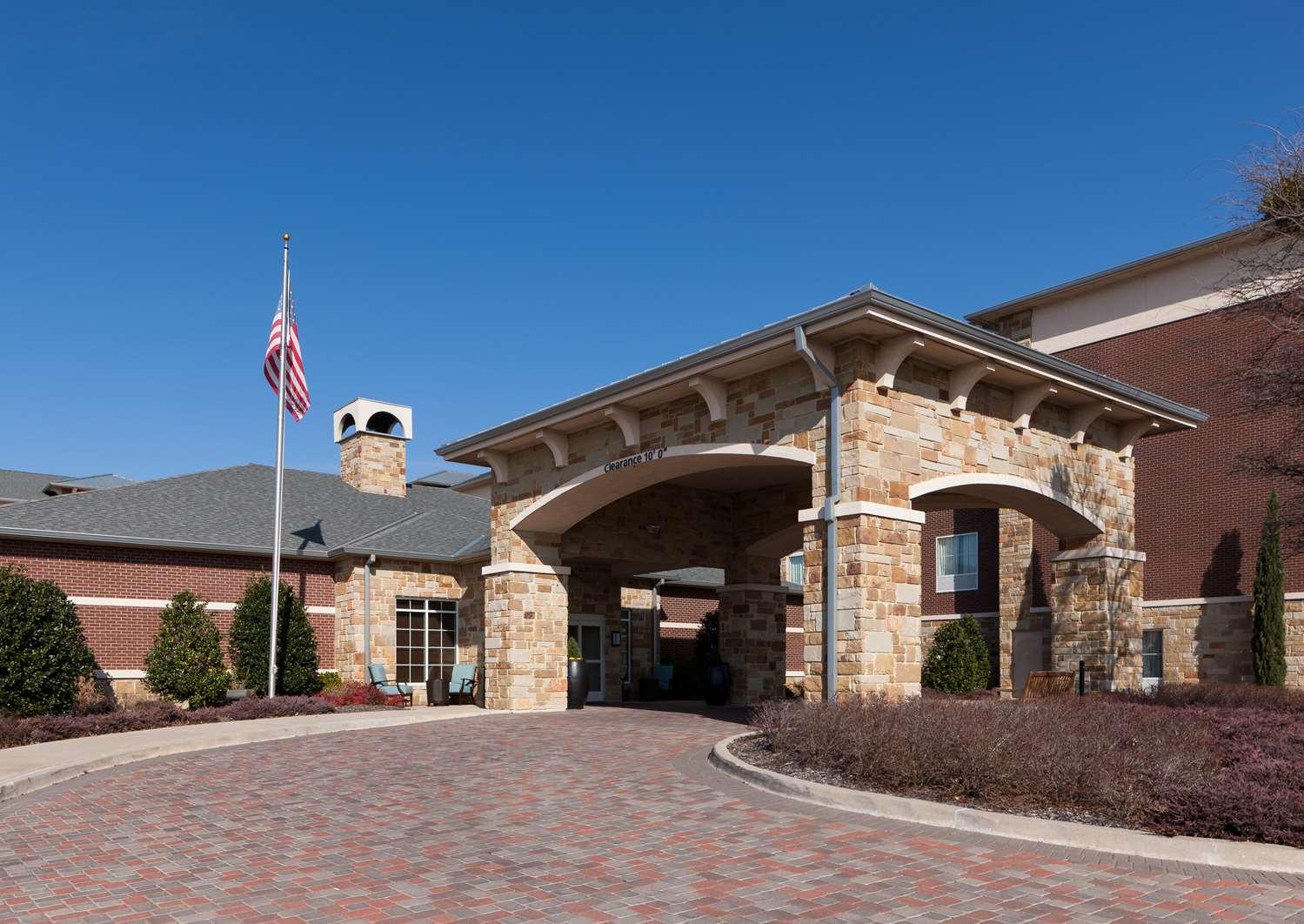 Homewood Suites by Hilton Denton — 6