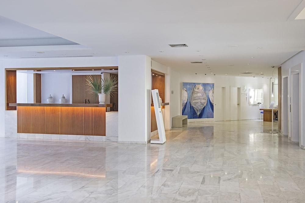 Grecian Sands Hotel — 5