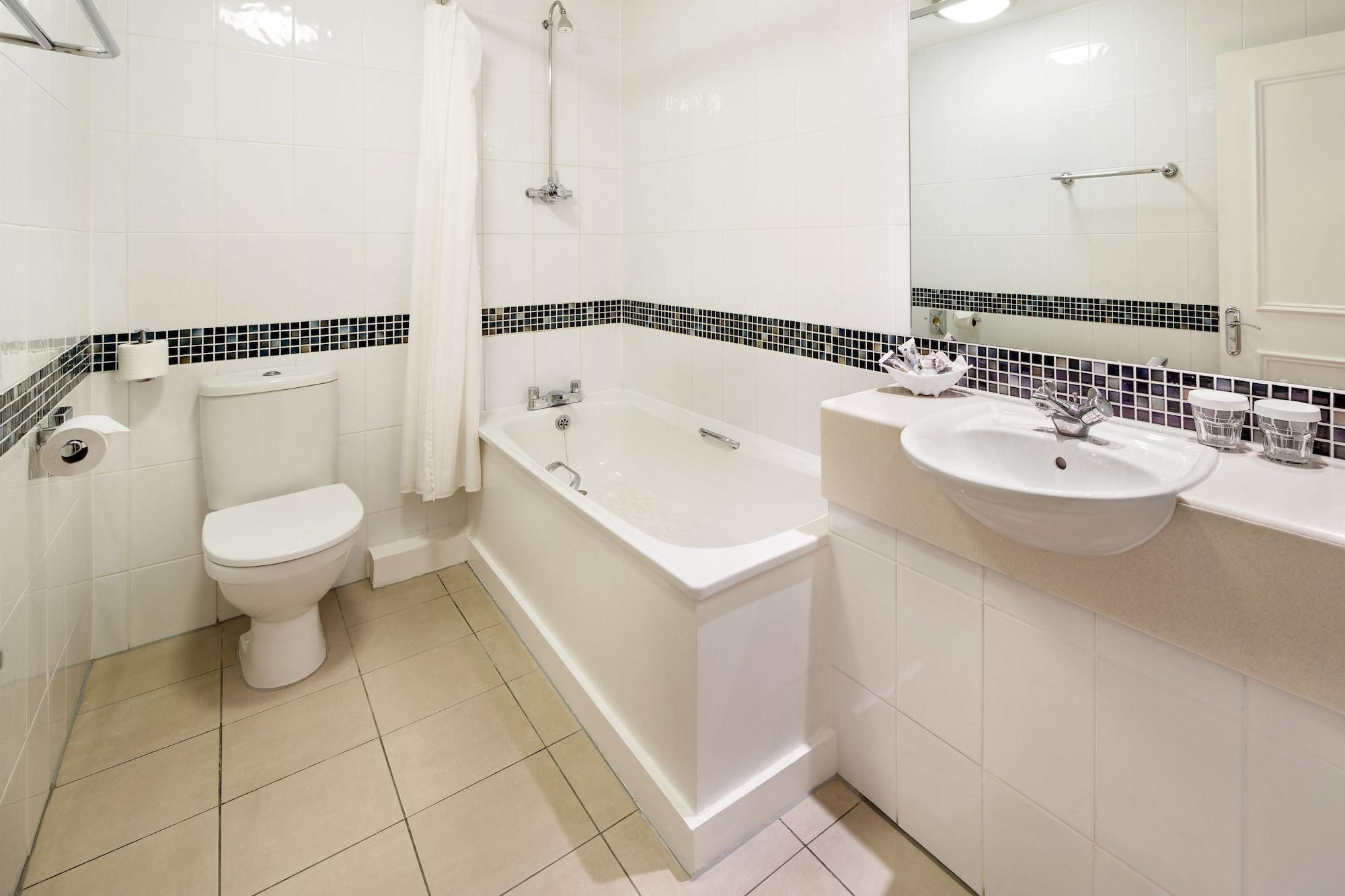 Mercure Perth Hotel — 6