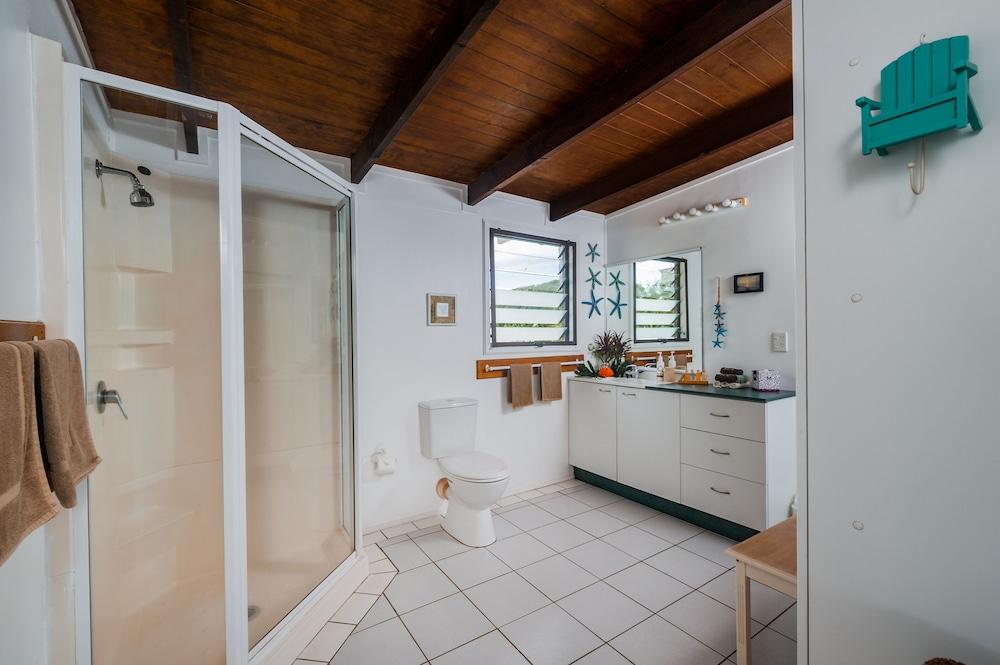 THE COOKS OASIS HOLIDAY VILLAS — 8