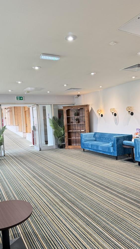 Britannia Bolton Hotel — 7