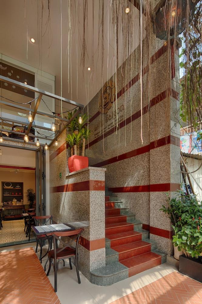 LITTLE SAIGON BOUTIQUE HOTEL — 6