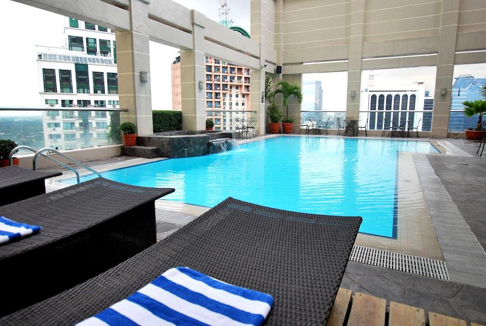 City Garden Hotel Makati — 6