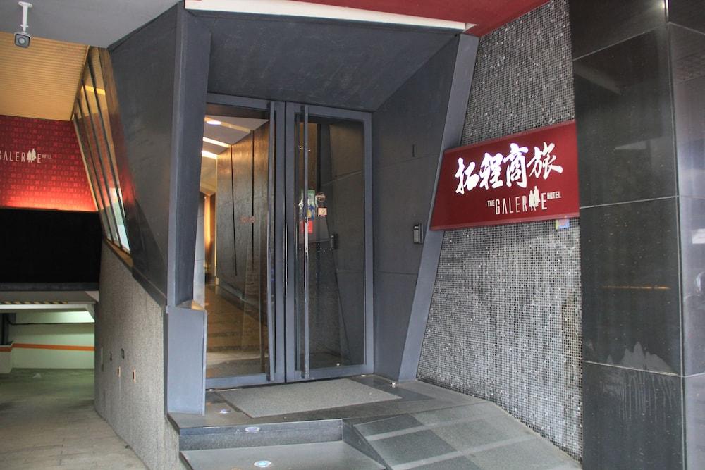 Galerie Taichung 884445 — 6