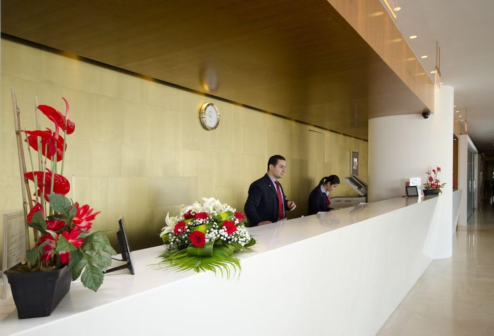 Al Bustan Centre and Residence — 4