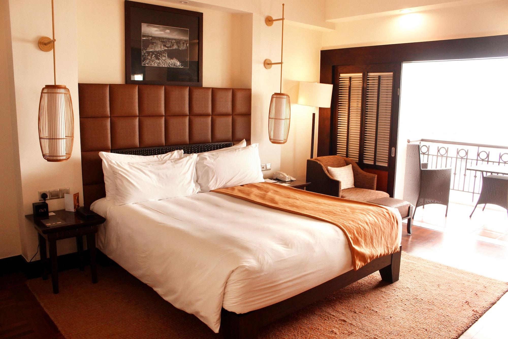 INTERCONTINENTAL HANOI WESTLAKE — 10