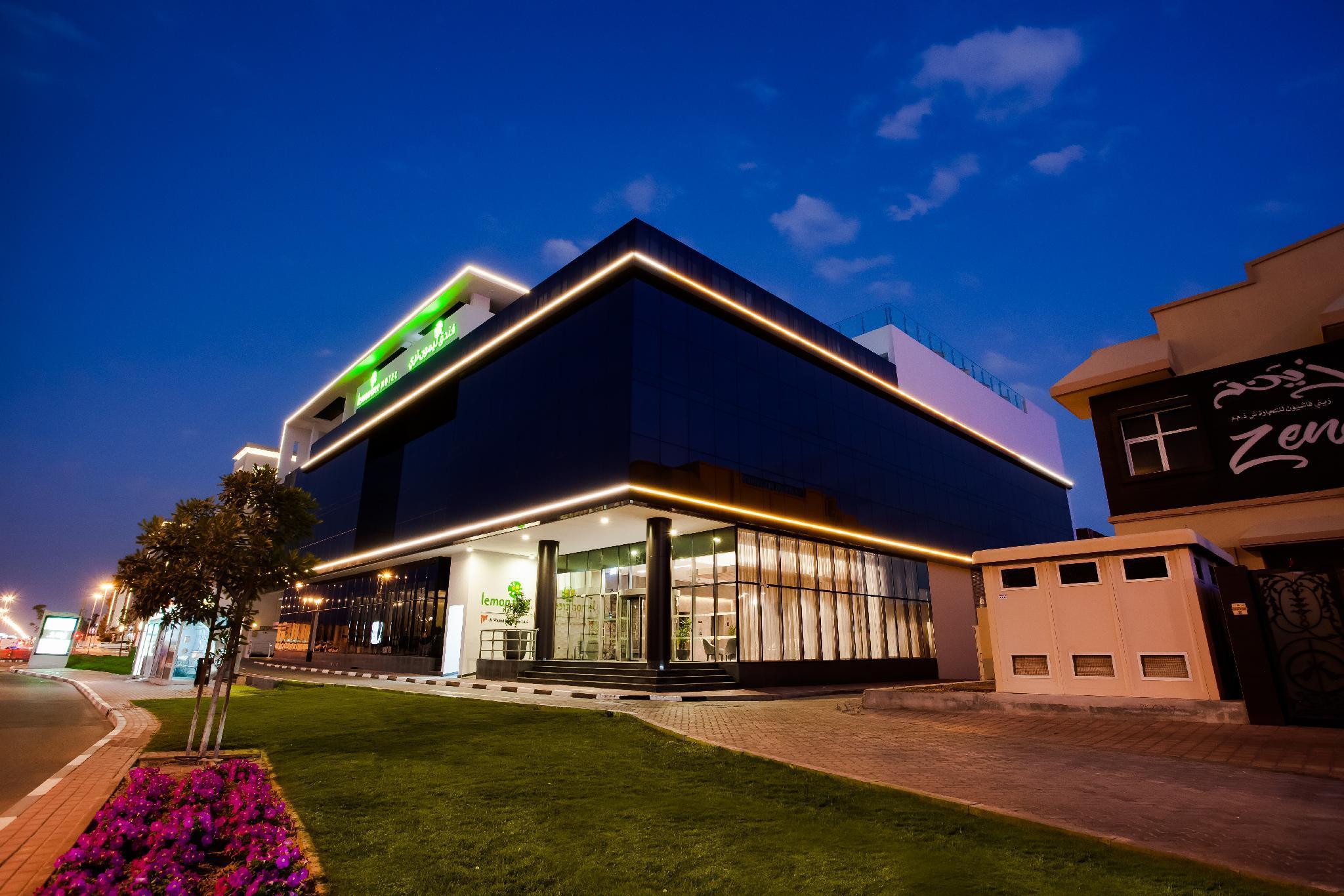 Lemon Tree Hotel Jumeirah, Dubai — 3