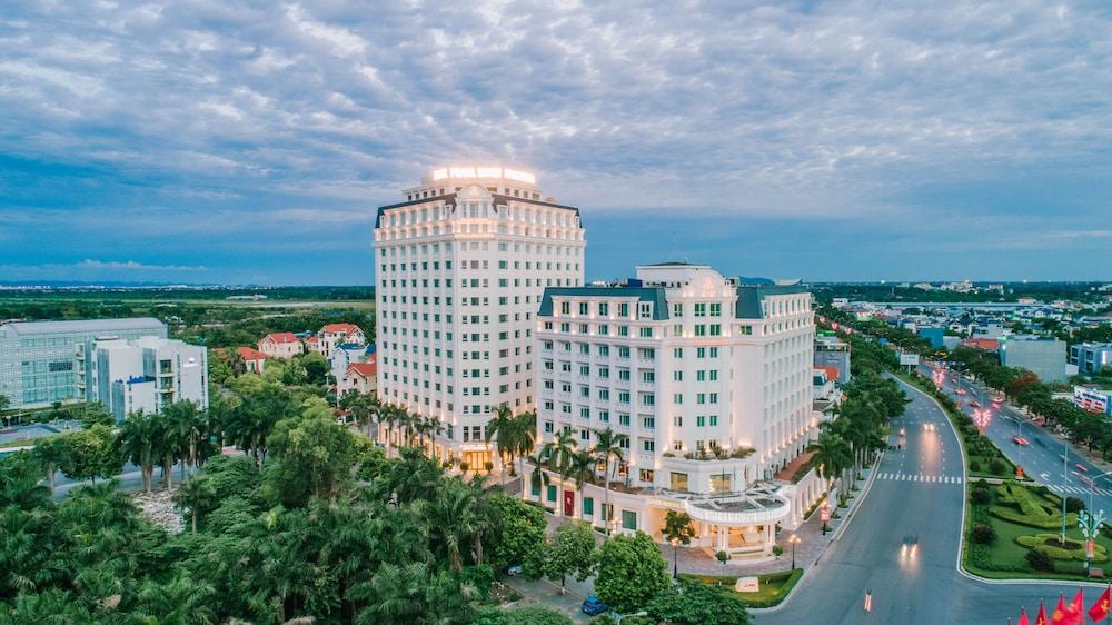 Pearl River Hotel — 4