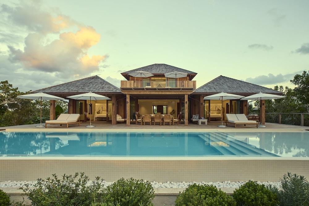 Como Parrot Cay — 1