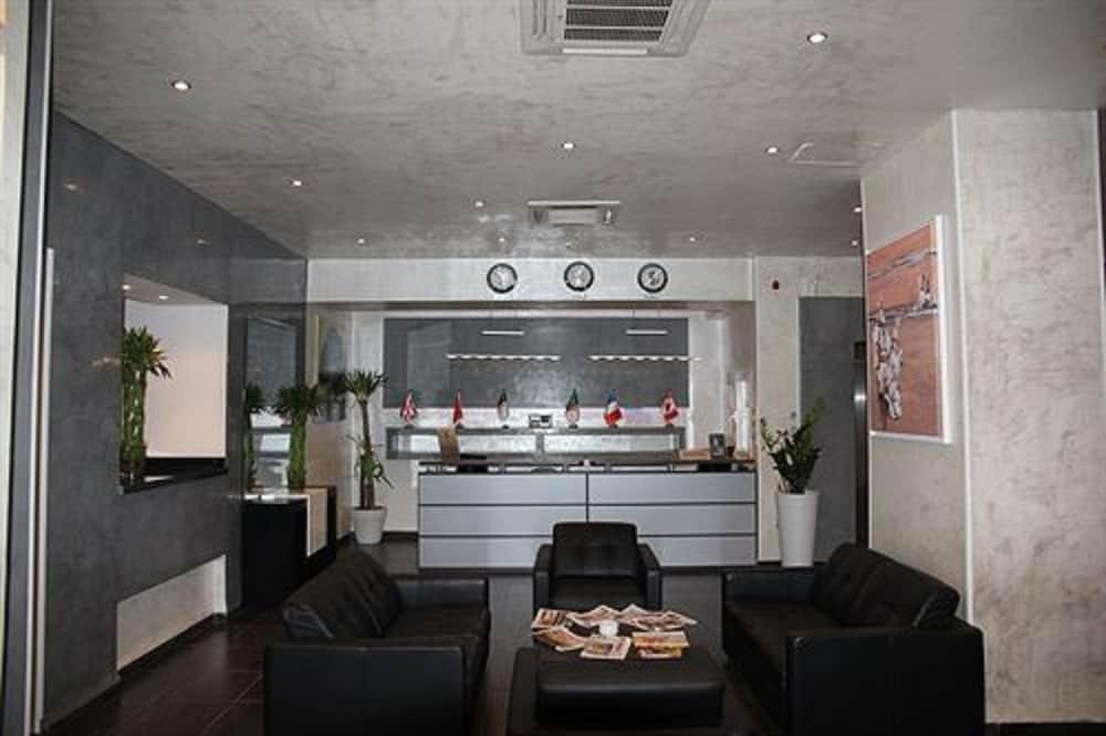 Abc Hotel — 10