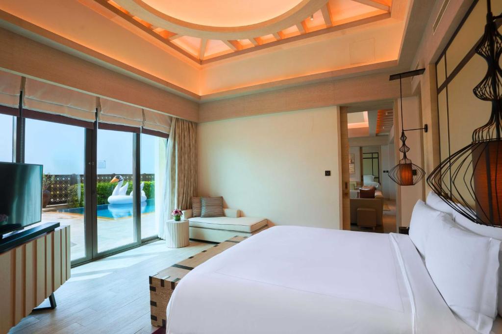 Saadiyat Rotana Resort & Villas — 7