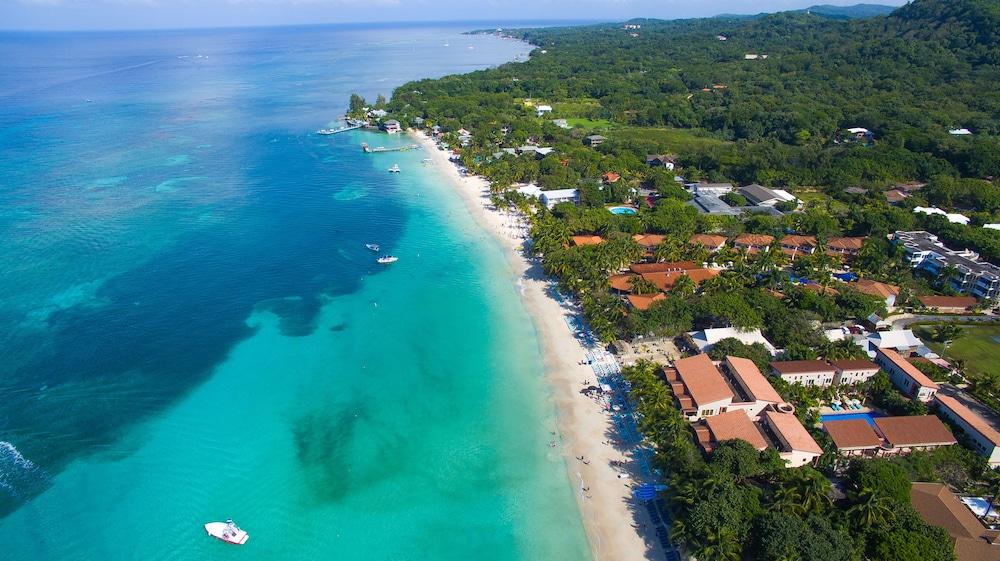 Mayan Princess Beach & Dive Resort - All Inclusive 1220948 — 2