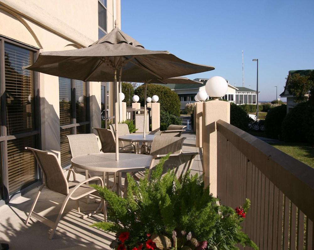 Hampton Inn Georgetown Marina — 3