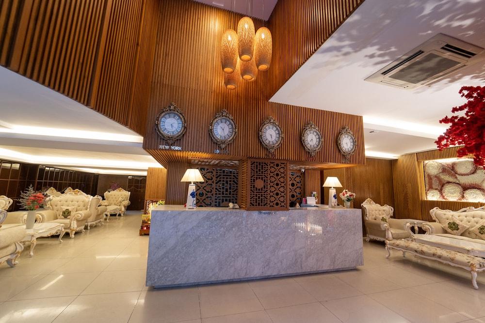 A&EM Hotel 8A Thai Van Lung — 8