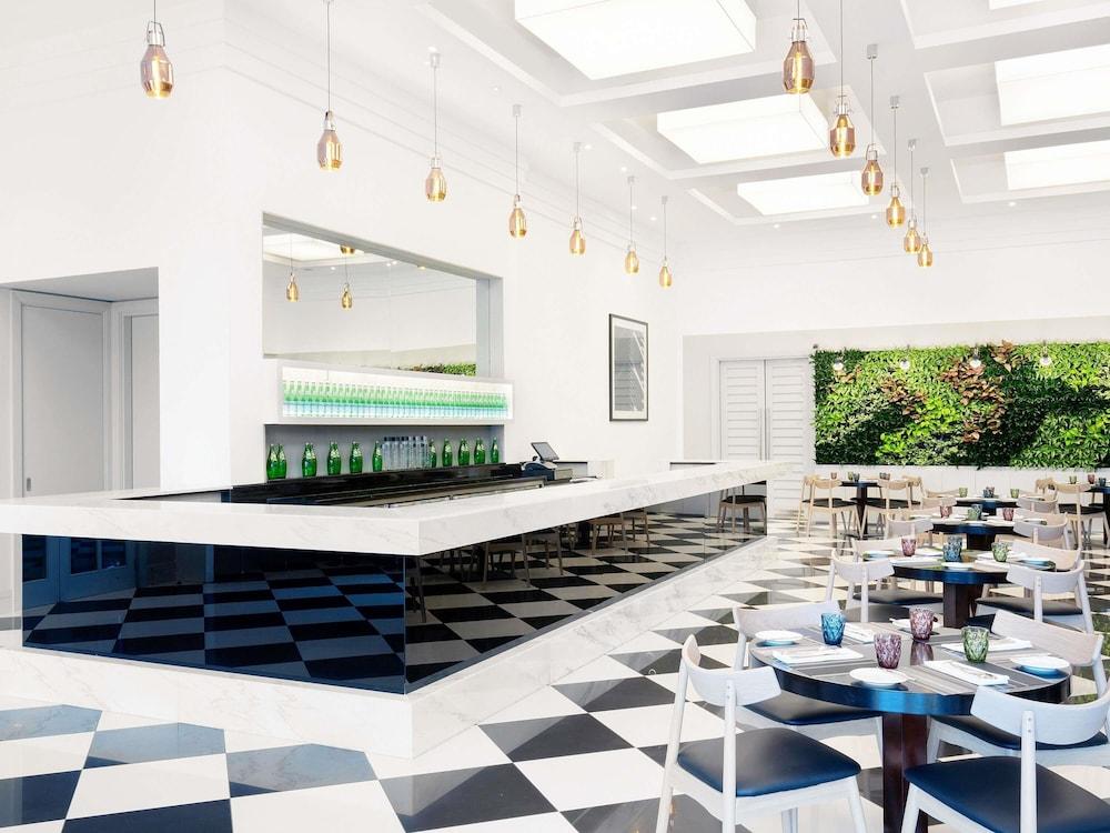 Ibis Deira Creekside Dubai — 9