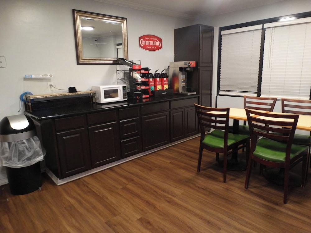 Galveston Inn — 9